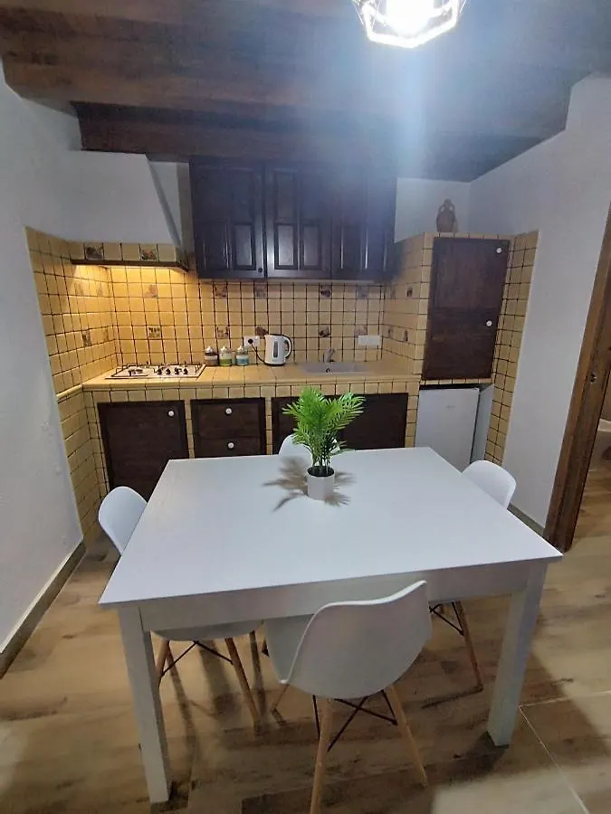 Ecce Homo Apartment Carini